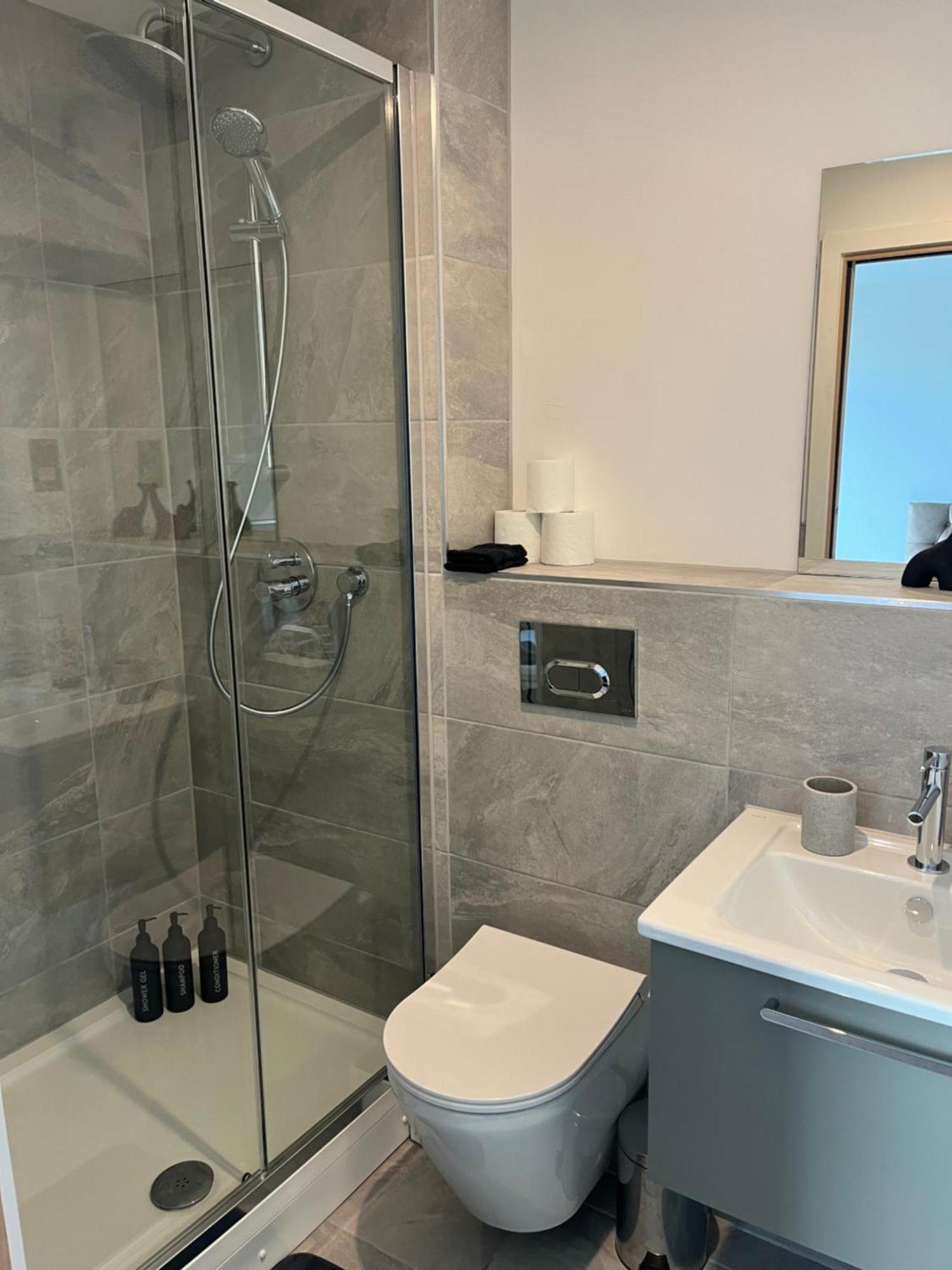 יורק Superb New Build City Centre Flat And Gym מראה חיצוני תמונה